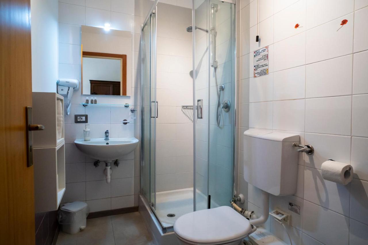 San Demetrio Hotel CTA Eksteriør billede